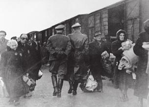 Gyerekek a westerborki átmeneti táborban, 1943.