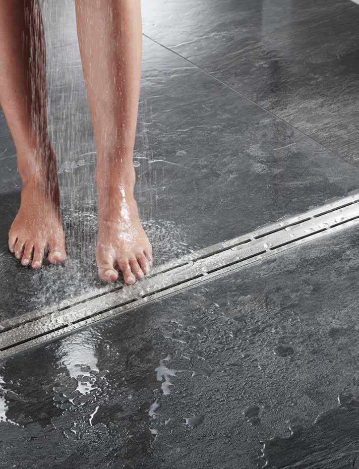 Vízszigetelés / Vízelvezetés Schlüter -KERDI-LINE: Elegáns vízelvezetés A vonali vízelvezetések adják meg a padlóba illeszkedő tusolók eleganciáját és funkcionalitását.