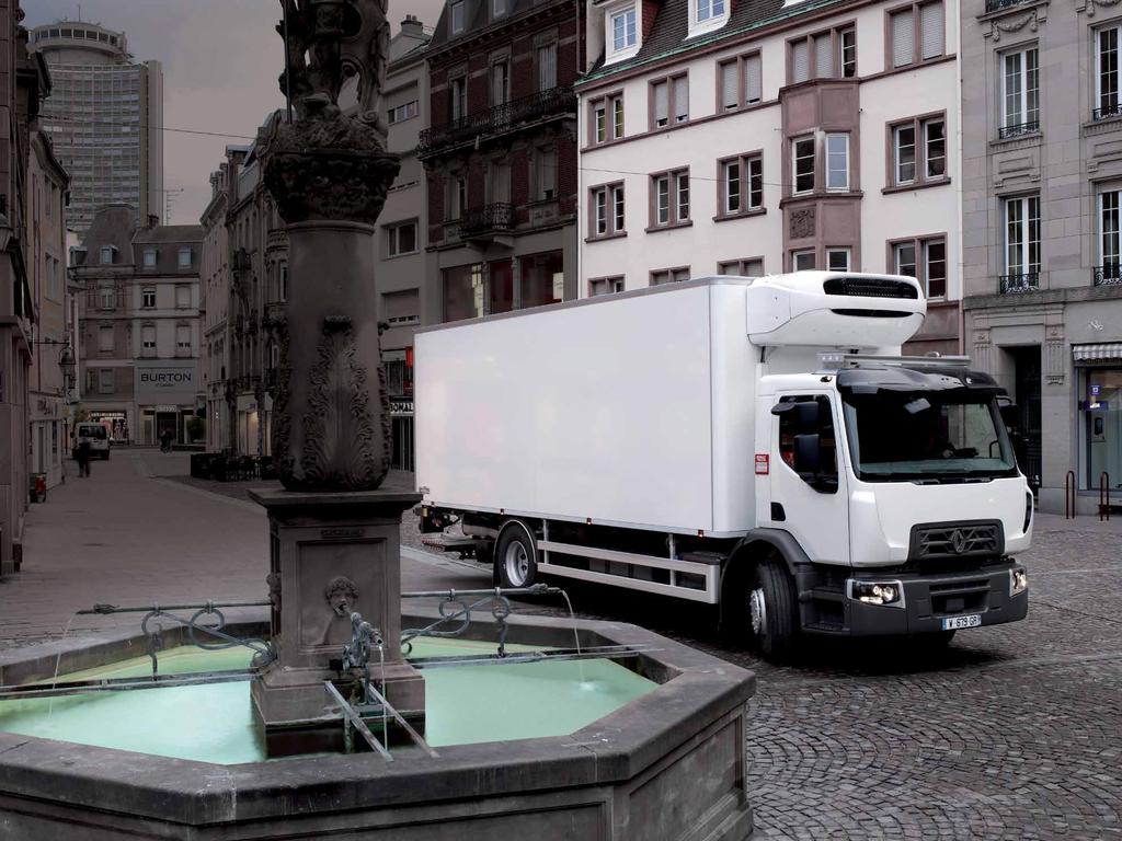 A KAMION HASZNOT TERMEL Amikor Ön a Renault Trucks mellett dönt, többet kap egy egyszerű tehergépjárműnél.