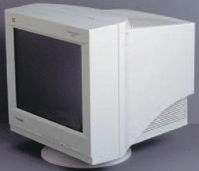 A közkedvelt G220-as modell külseje szinte teljesen megegyezik az Sony CPD-E230: hagyománytisztelet felsôfokon E230-éval.