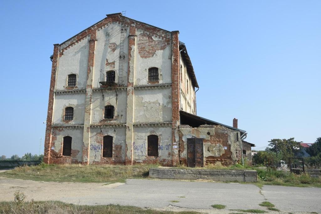 Sorszám: 13. A védendő objektum megnevezése: Gőz- és Hengermalom Vizsgálat ideje: 2002. augusztus hó Címe: Kossuth L. utca Helyrajzi szám: 2542/1.