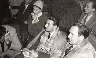 Megérhette, hogy 1956-os tevékenységét rehabilitálták, sőt az erdélyi és a nyugat-európai vendégjáték, egy-egy forró színházi este igazi közösségi élménnyel is megajándékozta.