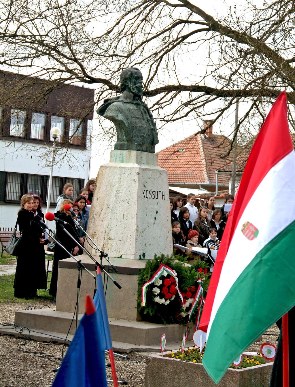 Kedves Vendégeink! Kedves Szeghalmiak! Életünk része a kultúra, a hagyományápolás, a sport és a szórakozás.