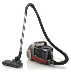 Dupla HEPA filter Teleszkópos fém cső Portartály űrtartalma: 3,3 liter Tartozékok: XPandZone turbo kefe, 3 fajta toldalék Nagyméretű gumi kerekek Bumper A energiaosztály Teljesítmény: 700W Dupla HEPA