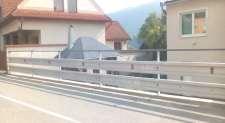 770,- eur). - z vlastných zdrojov sme komplexne revitalizovali, obnovili a skrášlili 2 verejné priestranstvá v intraviláne obce v spodnej časti obce na tkz.