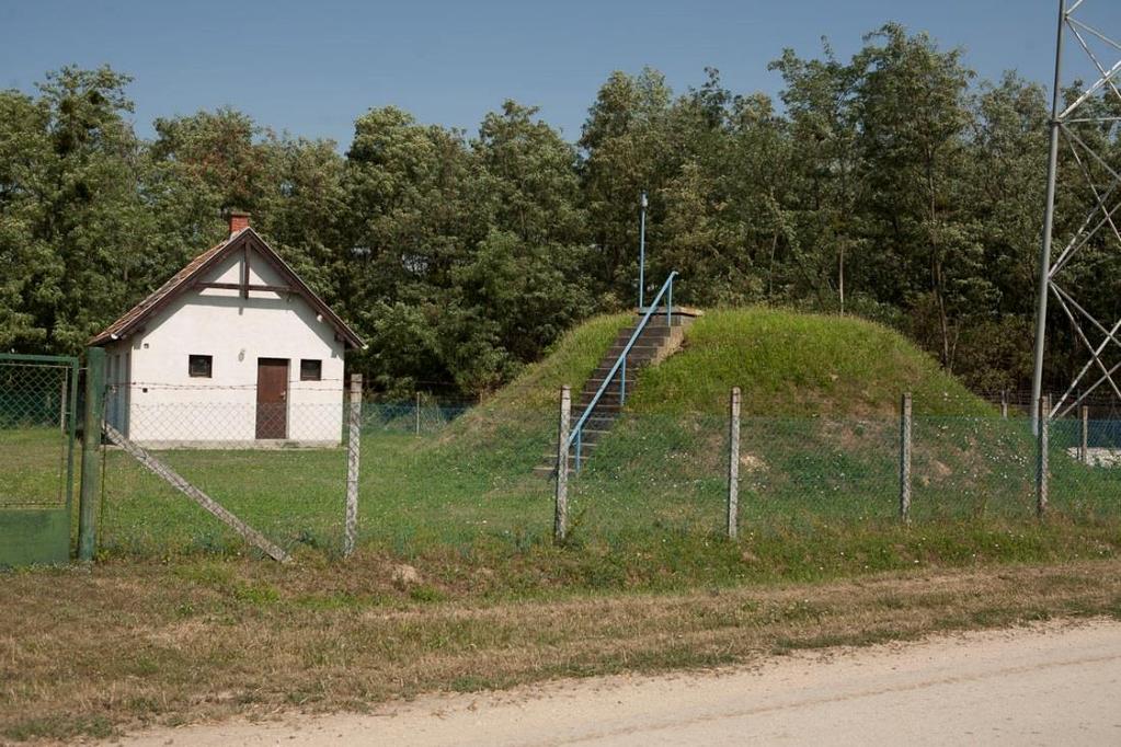 6 VÍZMŰ Nóráp területén kiépült a közcélú ivóvízhálózat, a település 2009 ben csatlakozott a Pápai Vízmű vízvezeték rendszeréhez.