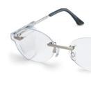 állítható szárvéggel ellátott szárak uvex RX gravity zero 7103 Cikkszám 6109.302 Ref. sz. 7103 1900 47/17 Lencsék 47 mm yeregszélesség 17 mm Szín ezüst, matt Az uvex RX gravity zero esetén a lencse opciókat lásd a következő oldalakon: 30/31.