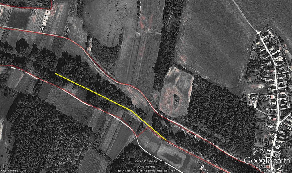Közép-mezőföldi löszgyepek (HUDD20020) A Középmezőföldi löszgyepek Natura 2000 területén található a Vörös-malom tó, amelynek felesleges vízét a Dunakömlőd felé futó csatorna vezeti le.
