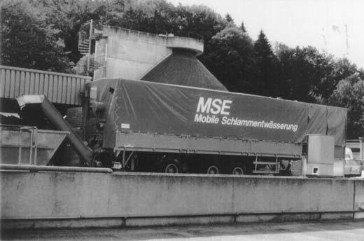 16 HÍRCSATORNA SZENNYVÍZTISZTÍTÁS SZENNYVÍZISZAP ÉS AZTÁN? Az MSE Mobile Schlammentwässerung GmbH (MSE Mobil Iszapvíztelenítõ Kft.