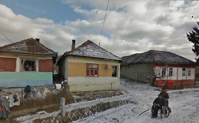 3. ábra: Egy hátrányos helyzetű település Csenyéte Fotó: Google Earth Pro A 60 éves és idősebb korcsoportból kerül ki a nyugdíjas korú népesség javarésze, 2001-ről 2011-re ez a korcsoport mintegy