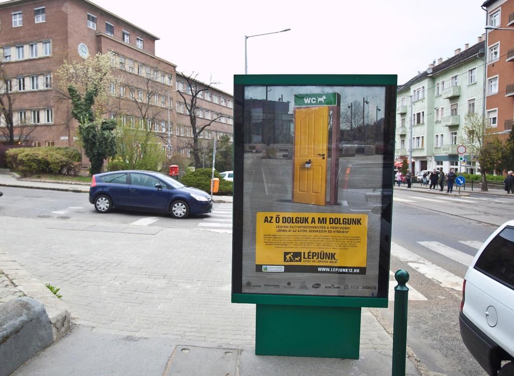 plakátokat, járműreklámokat, szórólapokat és szavazólapokat helyezett el, illetve osztogatott az önkormányzat, valamint tucatnyi hírességet is bevont a kampány sikeressége érdekében.