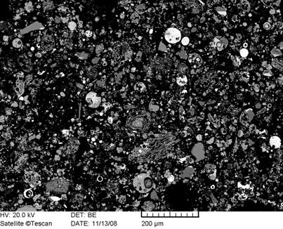 KT1A (Kistarcsa) KT1A (Kistarcsa) gázszilikát átlag szemcsemérete 10-40 µm közé tehető, amely jellemzően sarkos kvarcból és a technológia során keletkező Ca-Mg-gazdag alumoszilikát és főként