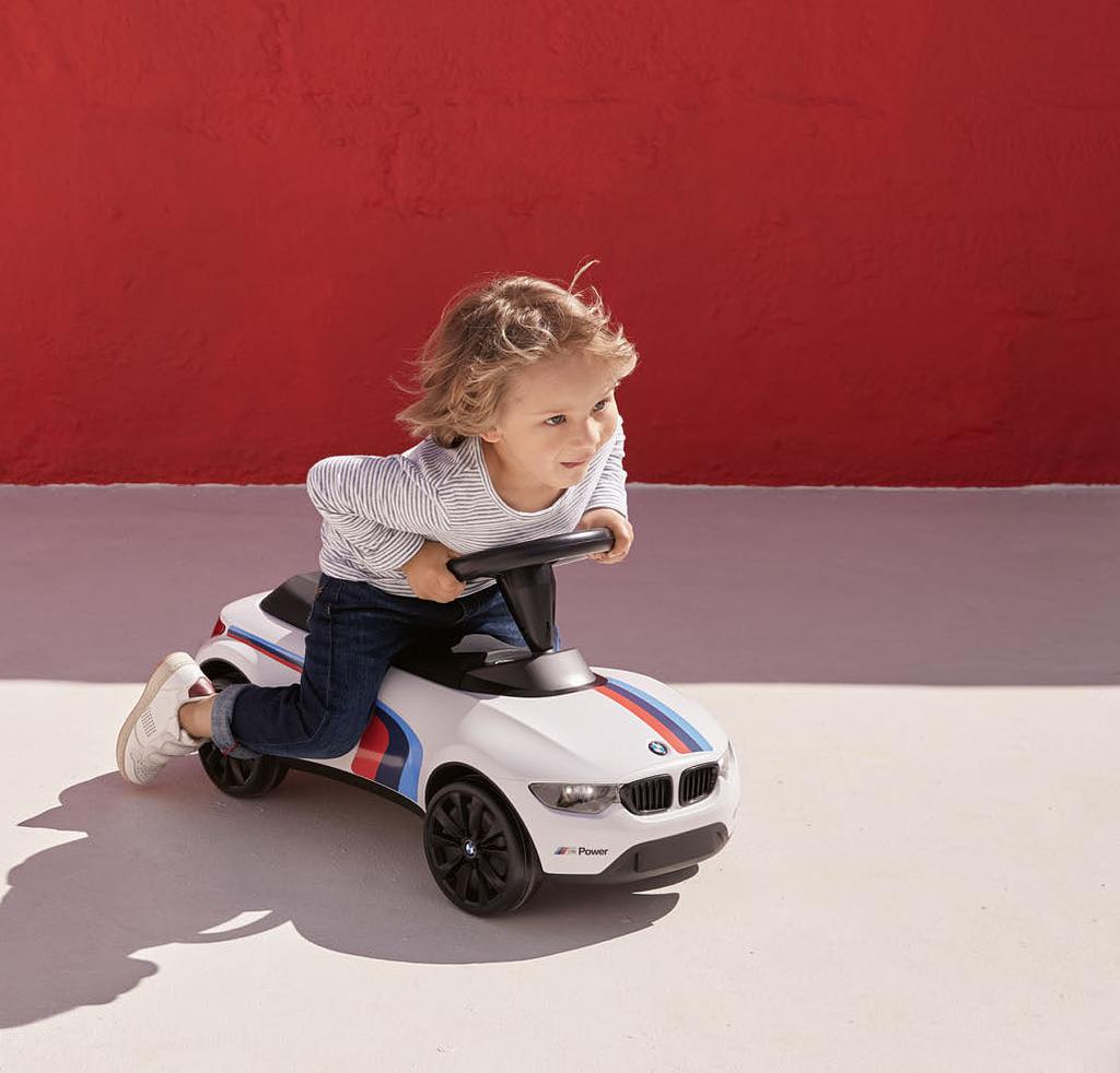 BMW LIFESTYLE BMW KIDS KOLLEKCIÓ 72 73