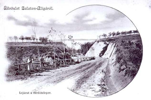 1902-ben az alábbiakat írják Balatonvilágosról: A természet a világosi partot nagyon érdekesen alakította. Közvetlen a víz mellett széles lapály terül el.