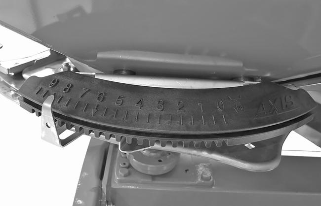 Szórási üzemmód 8 AXIS 50.2 W ĖRTESÍTĖS A W géptípus rendelkezik elektronikus feladatpont-beállítással.