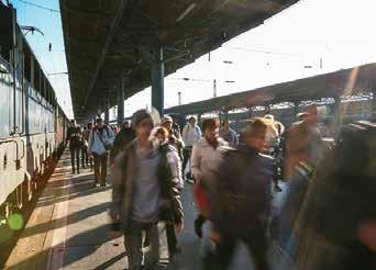 A járaterősítéseknek és a pluszszolgáltatásoknak köszönhetően a hétvégére vonatkozóan a vasúttársaság ügyfélszolgálatára nem érkezett sem zsúfoltsággal, sem