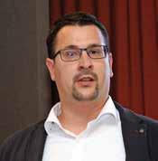 Szalay Csaba Szabadics László Számos hallgató már szakdolgozatában is lean témát választott és egyre gyakrabban jelennek meg a dolgozatokban a lean alkalmazások. A kávészünetet követően Ipar 4.