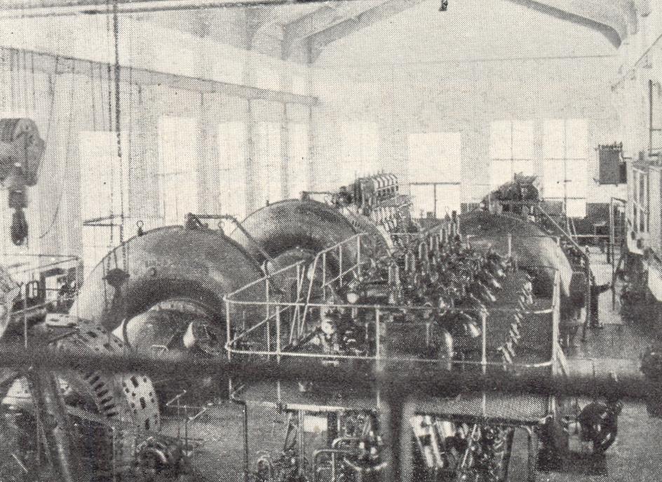 PUMPANLAGE IN SERU ZUSAMMENFASSUNG Die in den früheren Heften der Ganz Nachrichten wiederholt eingehend beschriebene Pumpstation in Seru, Ägypten, steht derzeit bereits im Betriebe und geben unsere