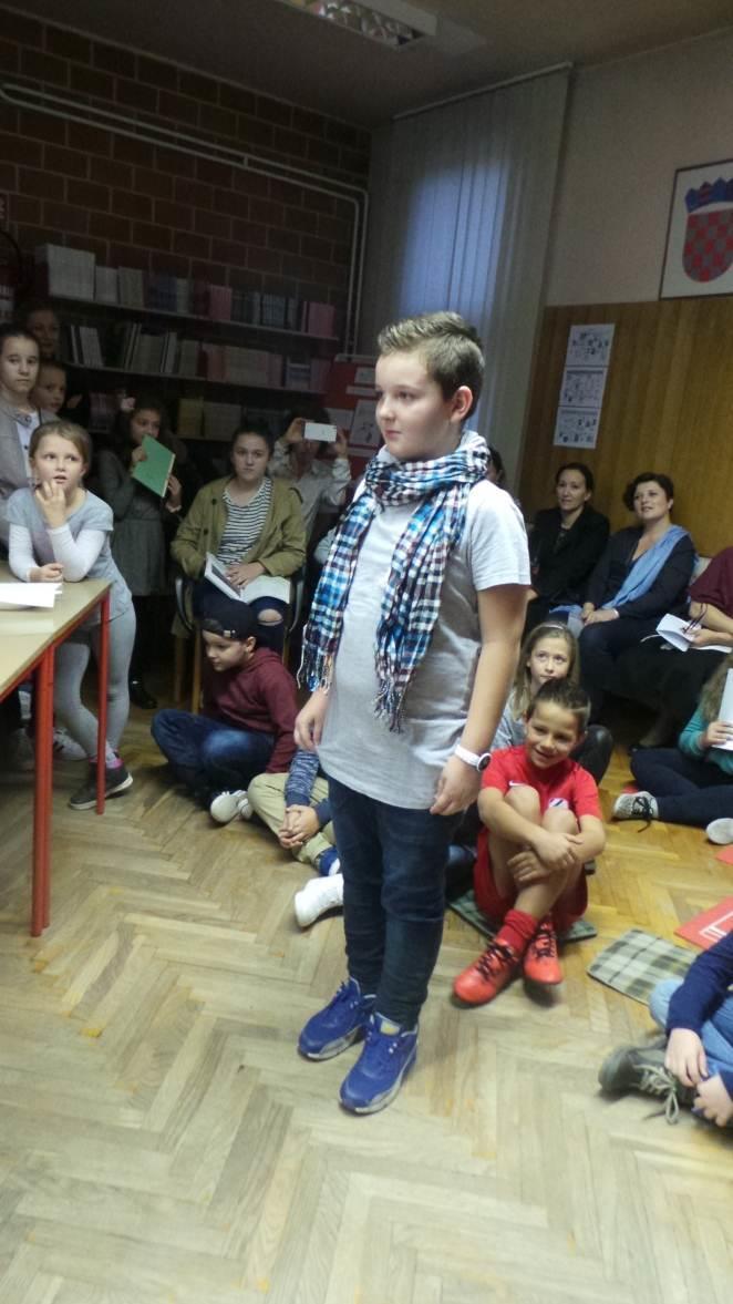 IGRA Kad se igram, Ja sam sretan, Kao cvjetić Tada cvjetam. Od radosti Samo skačem, Dogodi se da I plačem.