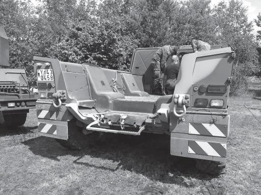 HSz 2017/2. Logisztika 97 2. kép A Boxer hordozó alváza Forrás: http://www.wikiwand. com/en/boxer_(armoured_ fi ghting_vehicle) (Letöltés időpontja: 2016. 11. 09.) kön.