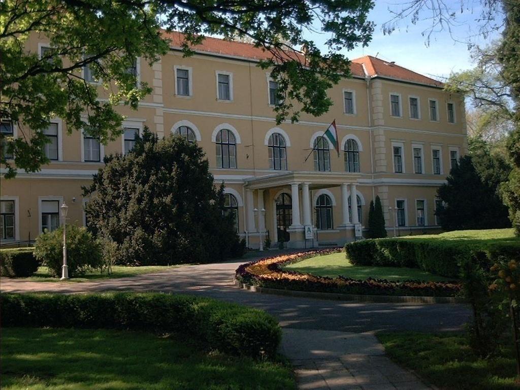 Újabb ismeretek