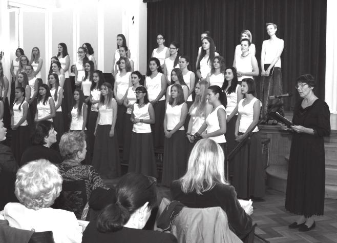 szerevezett országos minősítőkön. Meghívott előadóként, ill. zsűritagként több ízben vett részt a Vass Lajos szövetség rendezvényein, népzenei regionális és országos versenyeken.