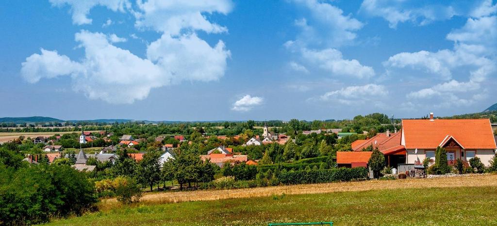 A fentiek értelmében a Településképi Arculati Kézikönyv nem kizárólag a lakott területekre koncentrál, hanem bemutatja a külterület sajátosságait is, kiemelve azokat a tulajdonságokat, melyek egy-egy