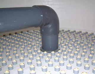 Üzemi nyomás 4 bar Diameter Ø mm Filtration velocity m 3 /h/m 2 Outlet Ø mm Flow m 3 /h Code Netto Standard Weight Kg Standard Volume m 3 Lateral manhole Ø 400 mm Nozzle plate Sightglass 1050 1200