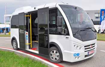 Az IVECO Urbanway alacsonypadlós városi busz Full Hybrid, azaz soros hibrid hajtásláncú változatban szerepelt a BUSEXPO-n A Karsan Jest alacsonypadlós városi busz csak 5,85 méter hosszú, azonban 11