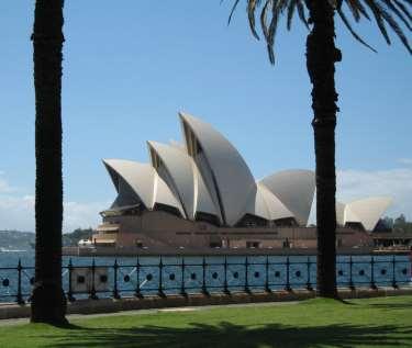 Költség a célköltség mint relatív fogalom Sydney-i Operaház (az eredeti költségvetés cca.
