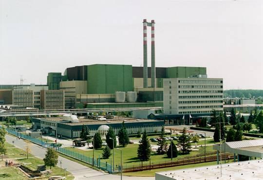 Üzemidő-hosszabbítás 2014. november 24: engedély a Paksi Atomerőmű 2. blokk további üzemeltetésére. Egyes berendezéseket fel kell újítani a megadott határidőre.
