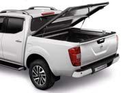 NISSAN NAVARA DUPLA KABIN TARTOZÉKOK MINDEN EREDETI NISSAN TARTOZÉKRA 5 ÉV GARANCIA ÉRVÉNYES GYÁRI HARDTOP PRÉMIUM VAGY KÖZÉPKATEGÓRIÁS VÁLTOZATBAN IS KÖZPONTI ZÁR NYITHATÓ ABLAKOK* FÉKLÁMPA BELSŐ