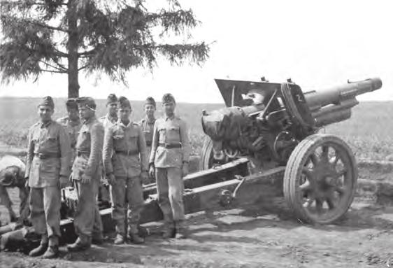 Hazai tükör 9. ábra. A 15 cm-es Bofors tarackból csak kis mennyiség készült 1944-ig a magyar hadsereg mindent meg fog tenni a szovjet hídfők maradéktalan felszámolása érdekében.