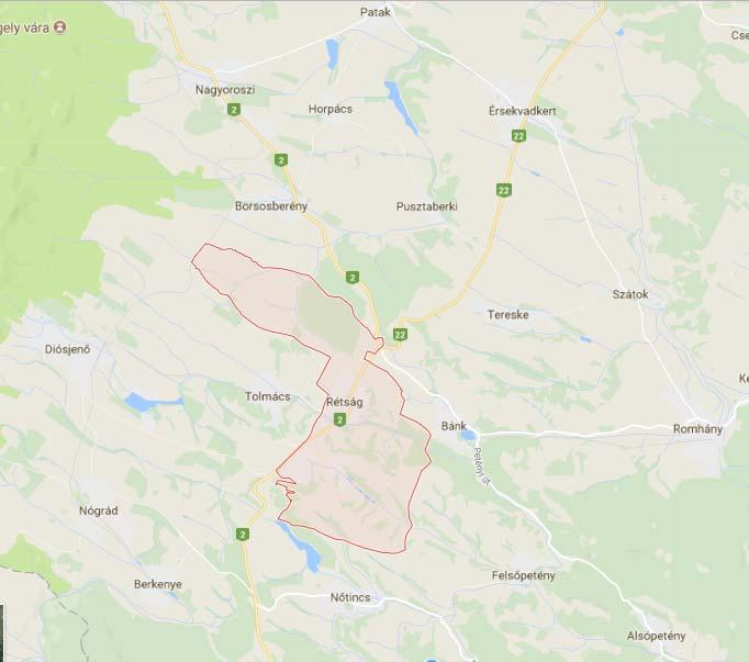 Rétság város közigazgatási területe műholdképen piros vonallal jelzett terület: Rétság Budapesttől 66 km-re, Balassagyarmattól 25