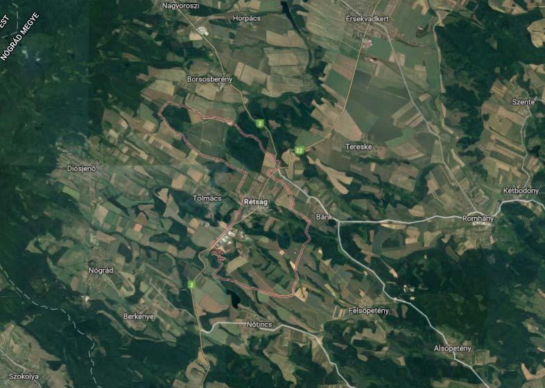 A városon halad át a 2-es számú, nemzetközi E77 főútvonal.