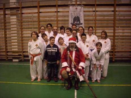 SKS-SKDUN Karate Szövetség Magyar Bajnoksága 2016.12.17. 29 egyesület 284 karatékája nevezett erre a rangos versenyre. Az andornaktályai csapatból 5 versenyző indult.