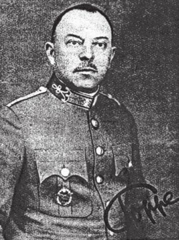 Hazai tükör Scharek Ferenc Poppe Kornél alezredes (1884 1941) Az első magyar léghajós tiszt Az I.