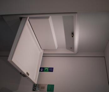 with disabilities and reduced mobility and equipped with baby nappy changing facilities. (Photo: Károly KOVÁCS) A forgóvázak több paramétere is megváltozott.