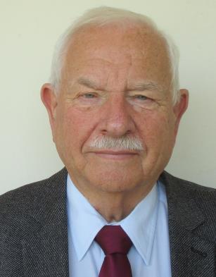 költözött, s 1996-ban Országos Gerincgyógyászati Központtá (OGK) nyilvánították: ennek főigazgatói pozícióját tölti be a mai napig.