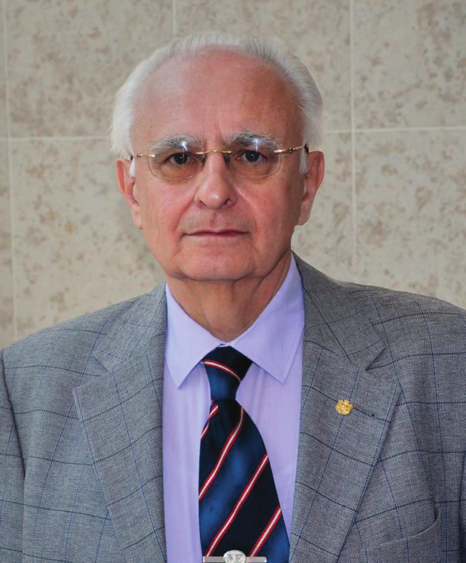 DR. TÓTH TIBOR PROFESSOR EMERITUS Dr. Tóth Tibor Professor Emeritus gazdag életpályát járt be, amíg 2012.