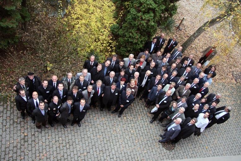 A rendezvény egy előadás sorozattal kezdődött, ahol Prof. Dr. Patkó Gyula köszöntőjét követően Dr.