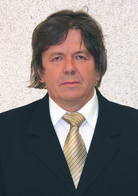 FIZIKAI TANSZÉK A TANSZÉK RÖVID TÖRTÉNETE Az alapítás éve: 1949. Korábbi tanszékvezetők: Dr. Doktorics István 1949-1950 Dr. Kónya Albert 1950-1952 Dr. Nagy Elemér 1952-1956 Demjén József 1956-1958 Dr.