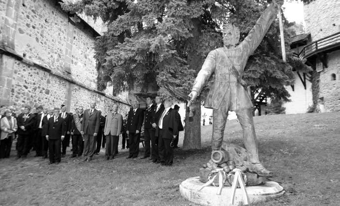 Egyesületi küldöttség a selmeci szalamanderen Az Országos Erdészeti Egyesület küldöttsége 2007.