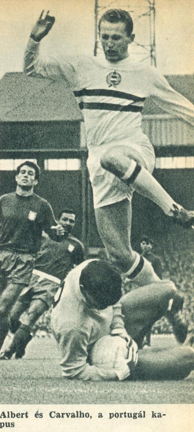 Angliában mindig imádták a futballt (még jó, hogy a bölcs?ben szeretik a gyereket), ám igazi tömeghisztériát Johnnak, Paulnak, George-nak és Ringo-nak sikerül kiváltania az alapvet?en rideg és h?
