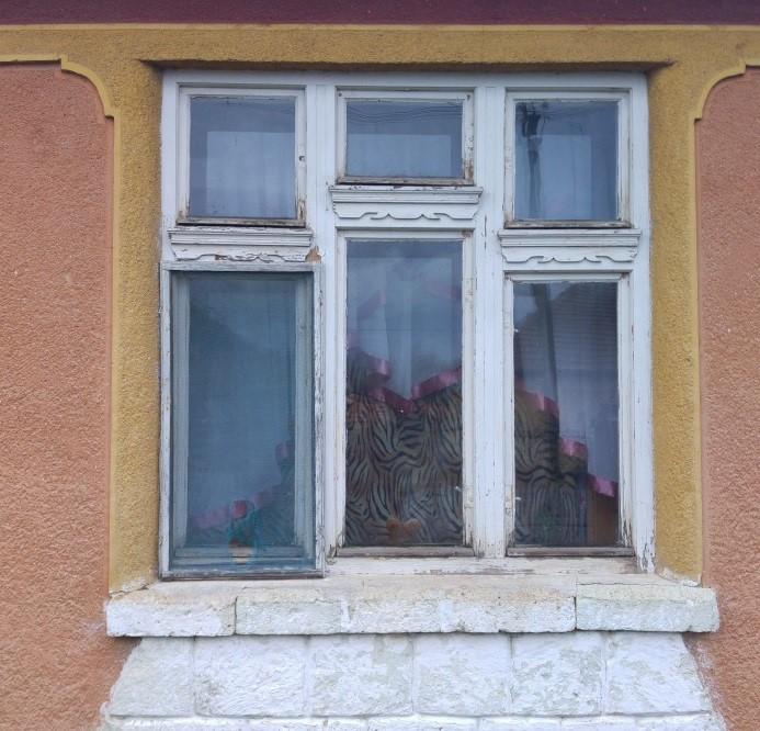 összefogása.