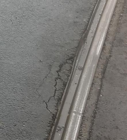 Vályúorr kopása és törése