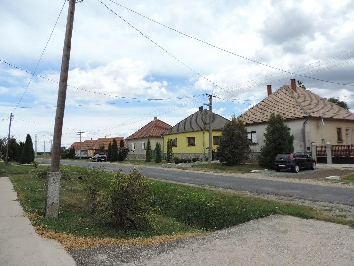 a posta és más szolgáltatások.