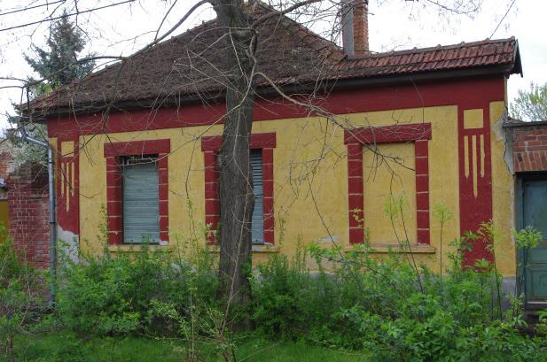 található. A városközpont a legtöbb alföldi városban szinte kiterjedés nélküli, a piactér vagy a fő utca közvetlen szomszédságára korlátozódó terület.