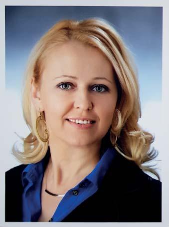 2018/5 6 ZÁMORI HÍREK / 4 A Pusztazámorért emlékérem kitüntetettje 2018-ban: Garainé Kiss Gabriella Garainé Kiss Gabriella, a pusztazámori tagiskola volt vezetője kapta a Pusztazámorért emlékérmet.