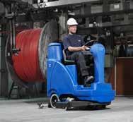 SCRUBTEC R 6 Vezetőüléses padlótisztító berendezés A SCRUBTEC R 671, R 686, R 6100 és R 671 C vezetőüléses padlótisztító berendezések nem csak megbízhatóak és ergonomikusak, hanem ideális megoldást
